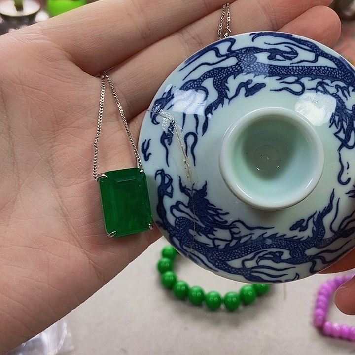 瓷片不哈哈哈哈哈哈哈哈哈哈哈哈