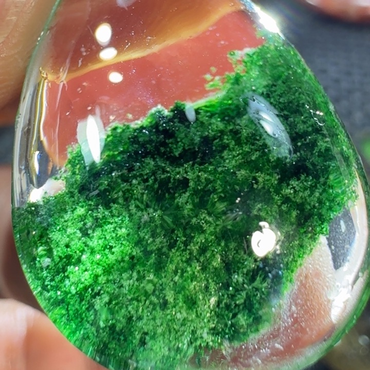 水晶颈饰未镶嵌激****高