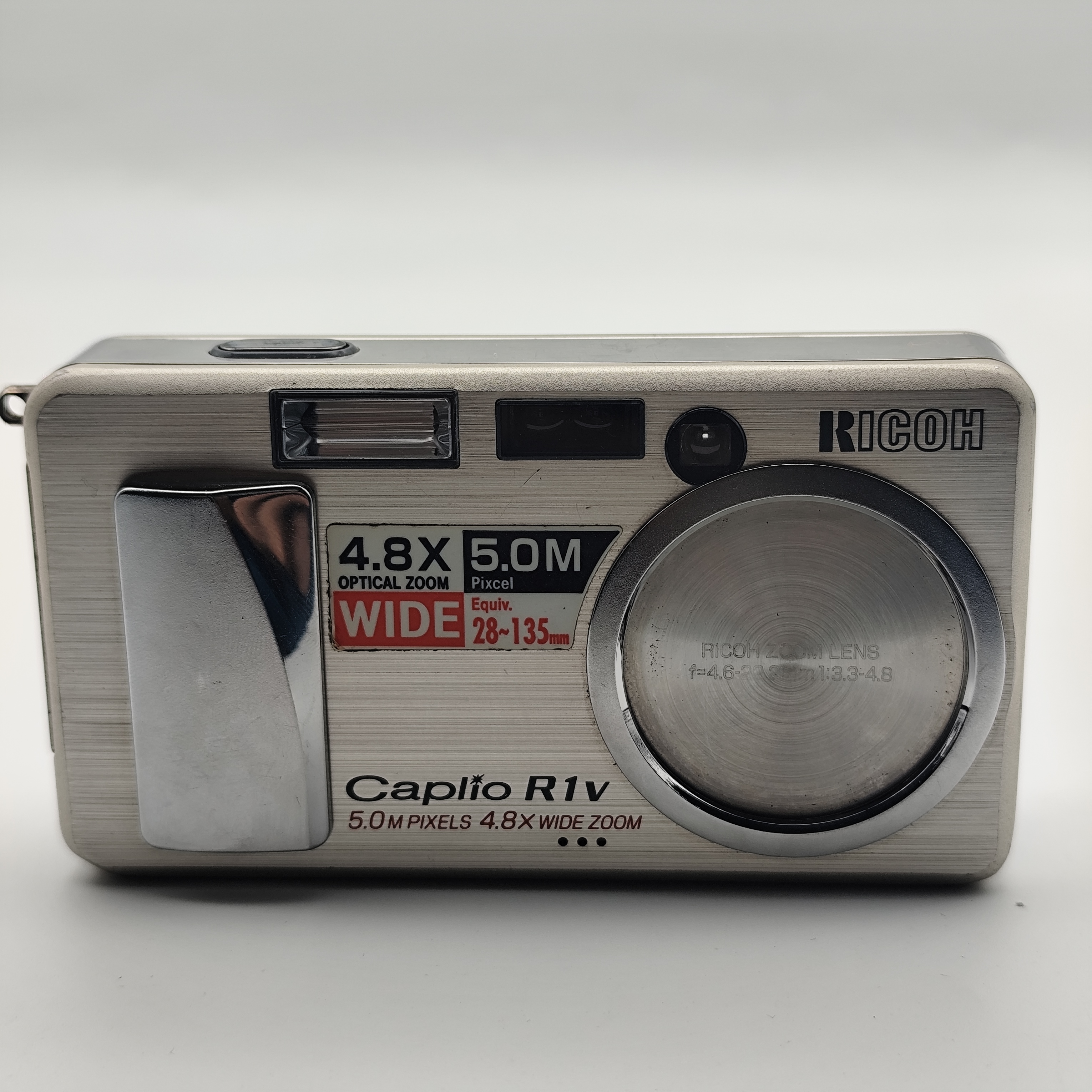 9新 Ricoh/理光 冷白质感ccd相机 理光R1v  500w像素 胶片冷白皮