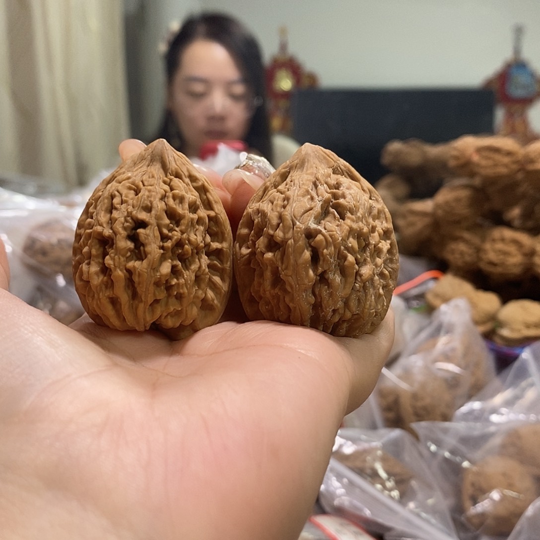 把件文玩核桃37蚂蚁王有水尖