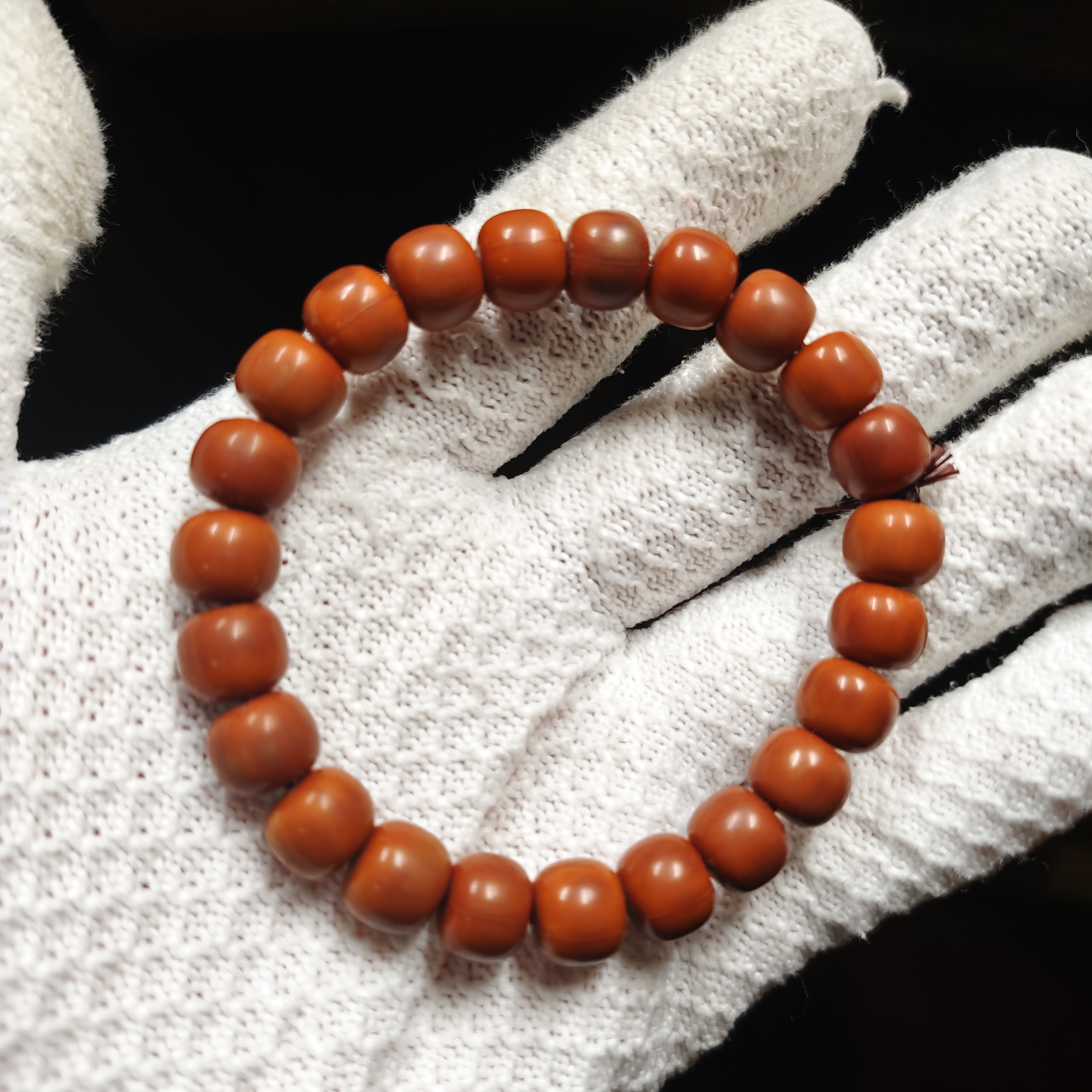 精工老型桶珠猴头手串，保证纯手盘玩一年包浆上色，直径1.1