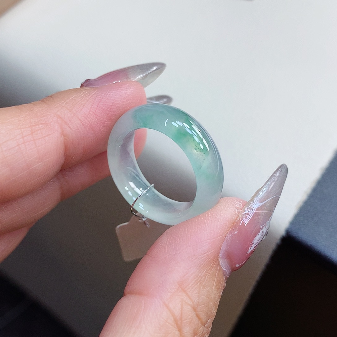 翡翠戒指未镶嵌17号