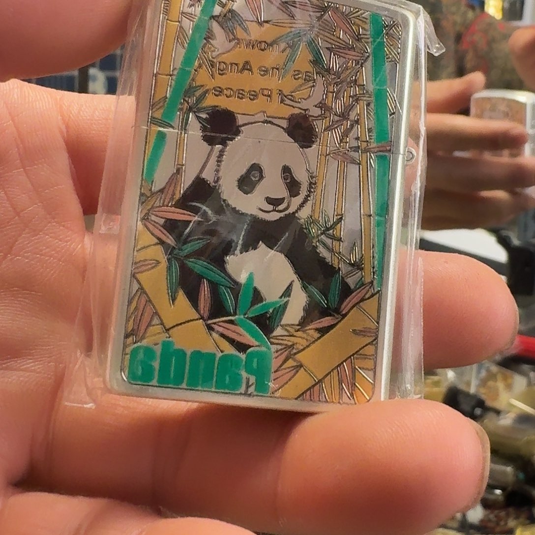 佐罗三代国宝熊猫煤油打火机