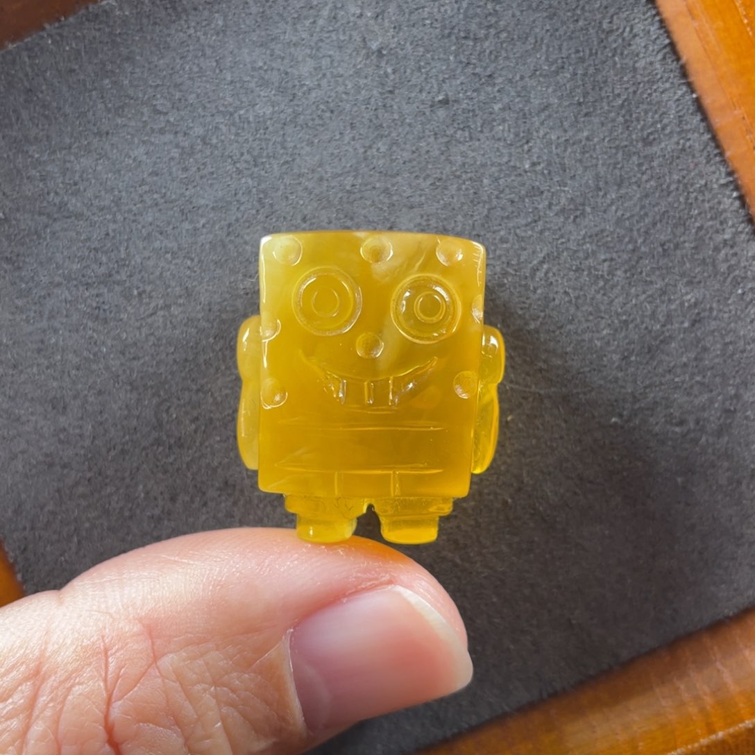 琥珀颈饰未镶嵌蜜蜡吊坠