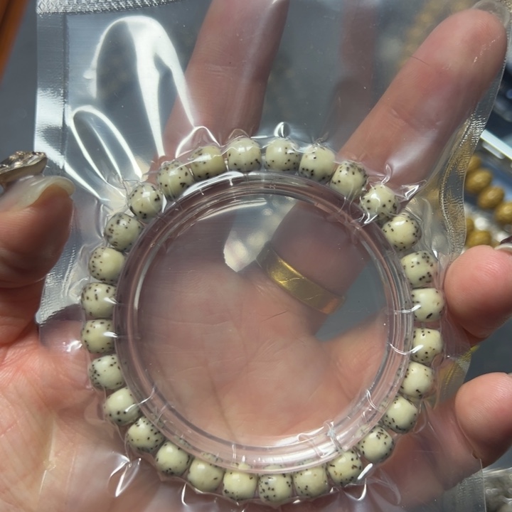 星月菩提手串14河豚石玉87