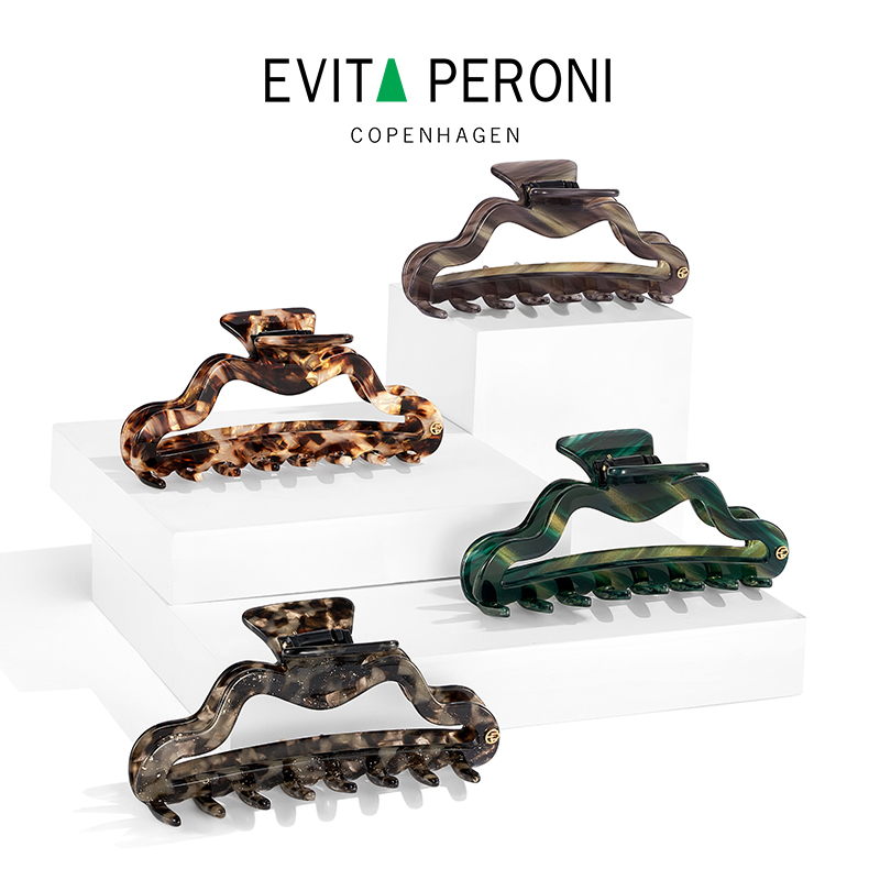 Evita Peroni/依慧达轻盈镂空特大号鲨鱼夹气质时尚抓夹ZB