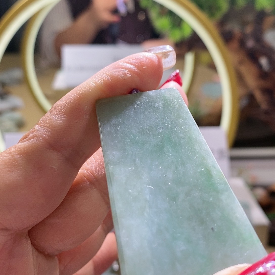 【闪购商品】翡翠颈饰未镶嵌无事