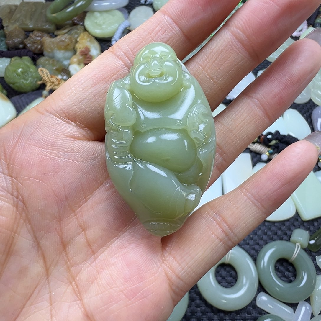 和田玉未镶嵌颈饰卡50