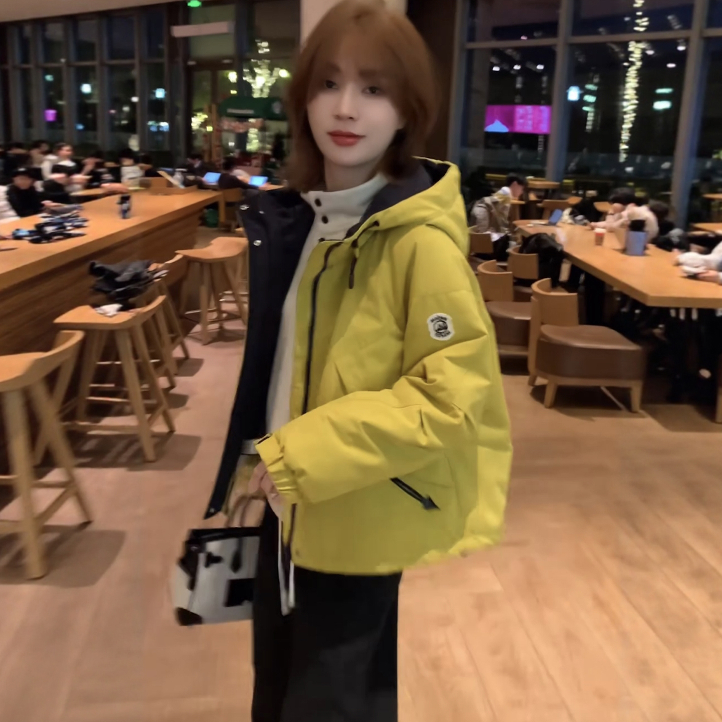 加绒加厚短款外套女冬季2025新款小个子休闲宽松保暖派克服冲锋衣