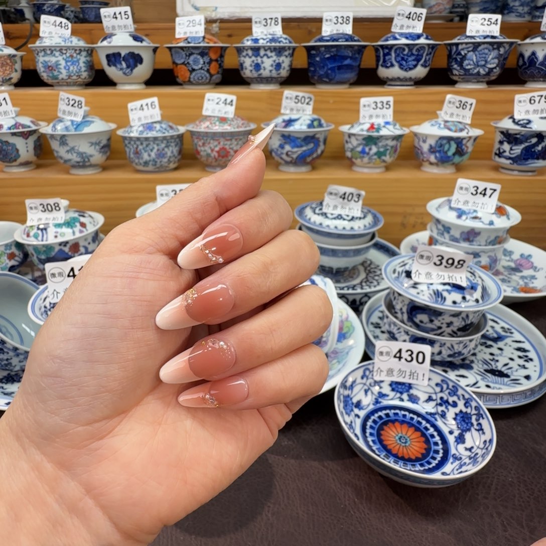 ****记微瑕景德镇陶瓷杯子