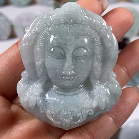 翡翠颈饰未镶嵌观音福利