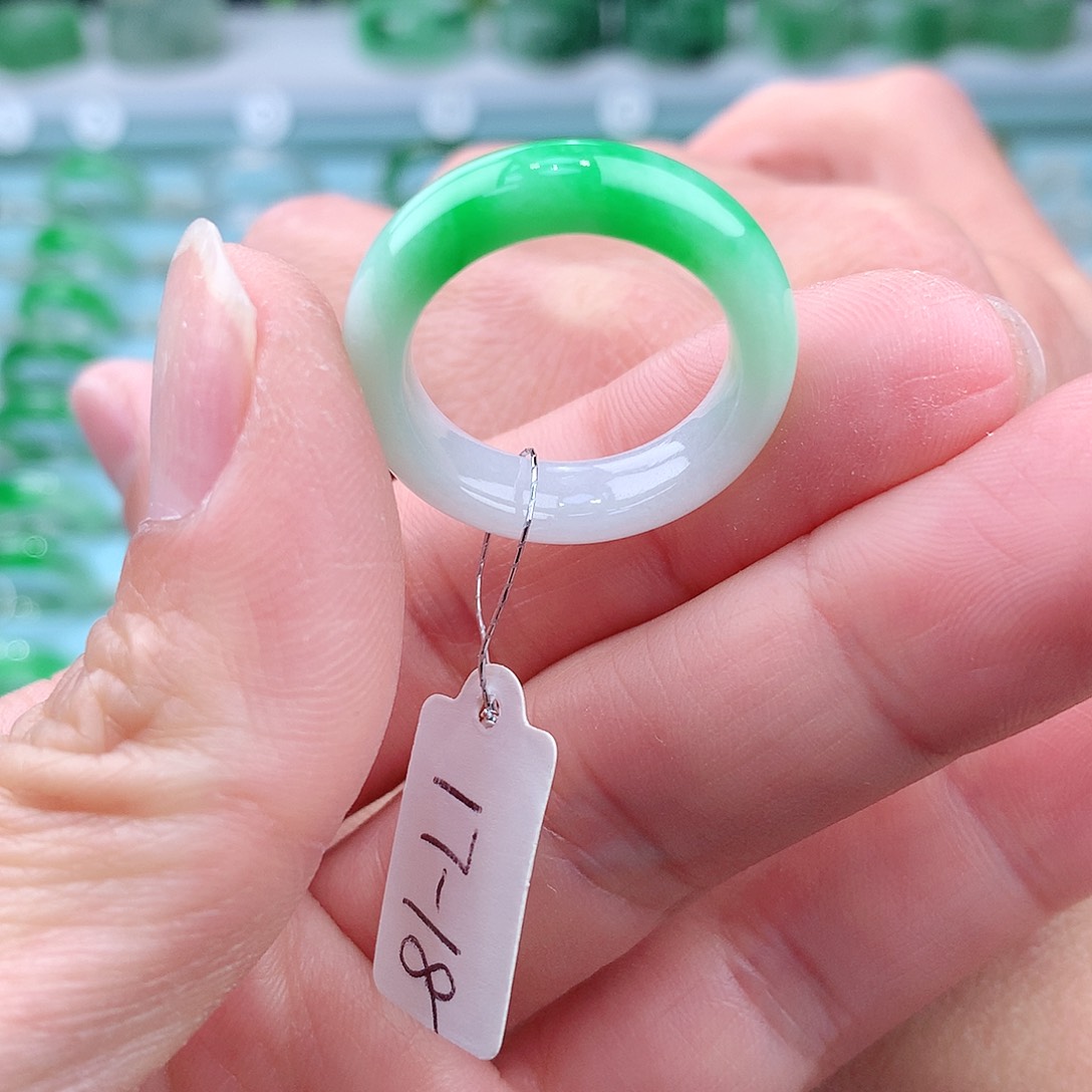 翡翠戒指未镶嵌忧*A货缅甸翡翠