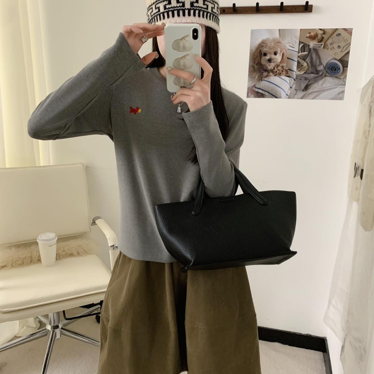 木子静-【慢写冬绪】韩系显瘦气质“刺绣小马”磨毛打底-9263-K