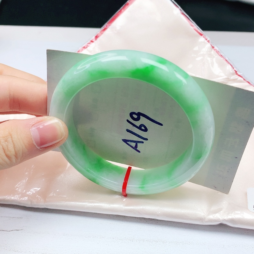 【闪购商品】翡翠手镯未镶嵌天然缅甸a货手镯55