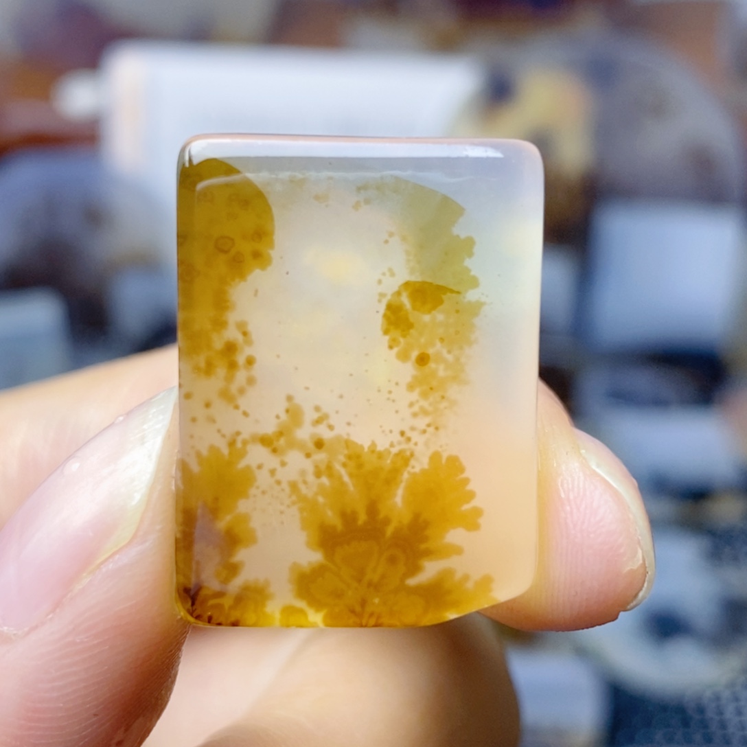 玛瑙/玉髓未镶嵌珠宝奇石