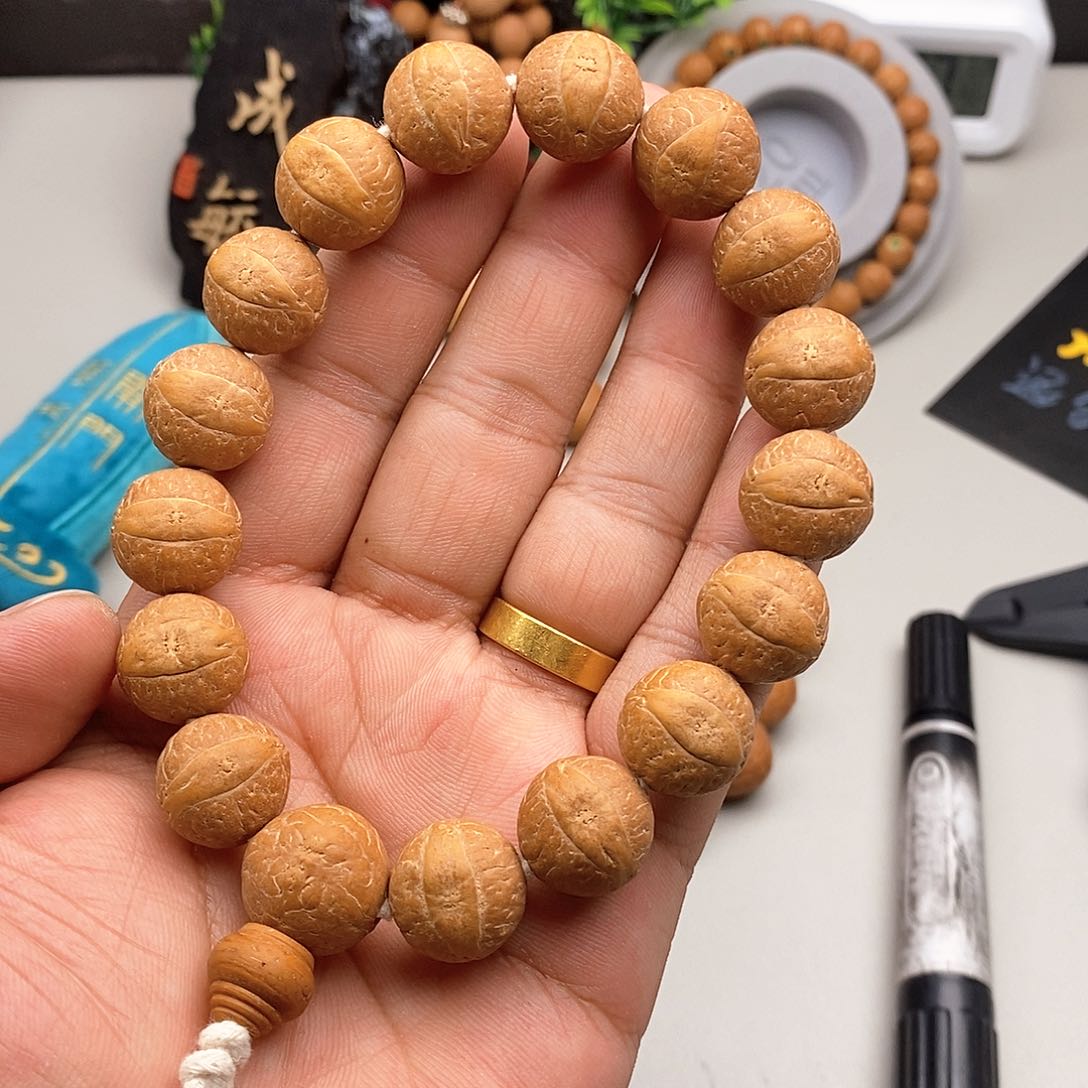 凤眼菩提吊坠謝*丹15尺寸小黄人