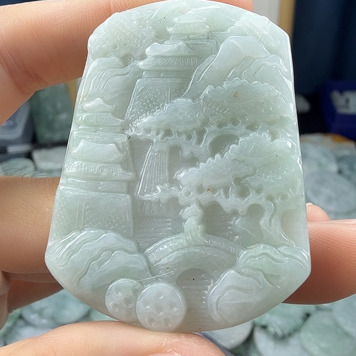 翡翠未镶嵌颈饰翡翠