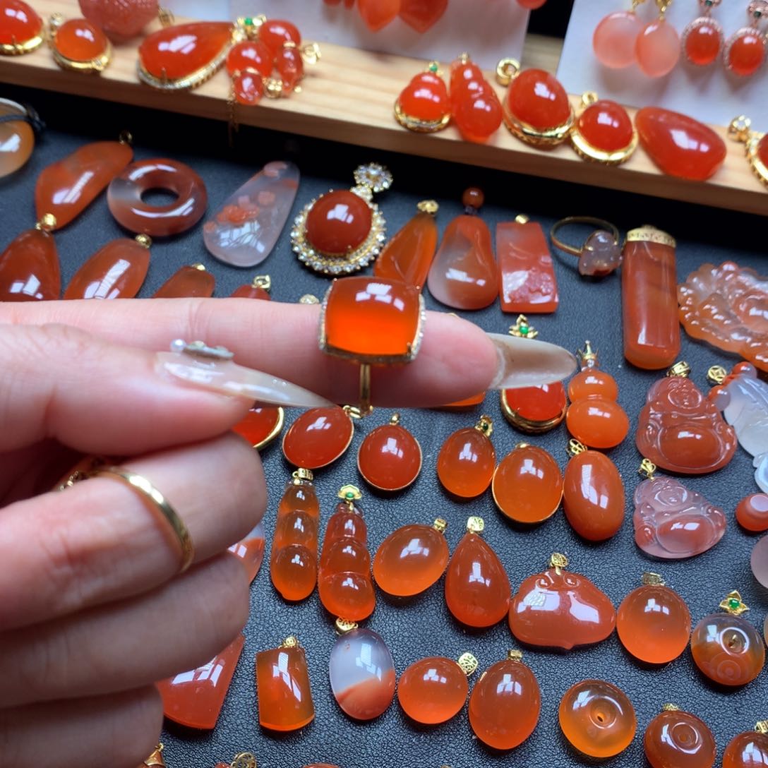 【闪购商品】定制南红玛瑙未镶嵌