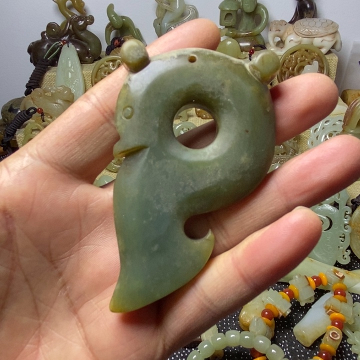 和田玉挂件未镶嵌