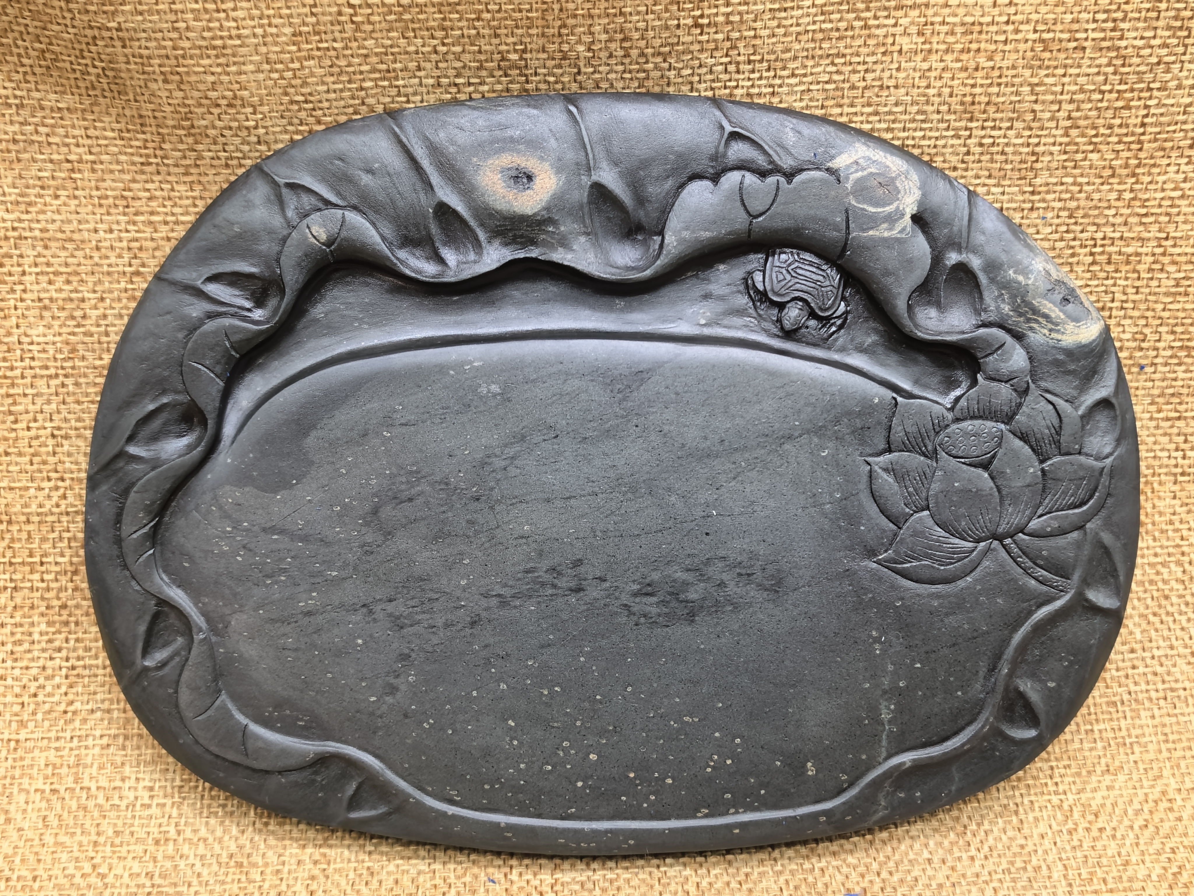 歙砚老坑金星眉纹雕刻乌龟荷叶一物一图大尺寸19*13.5*1.2cm