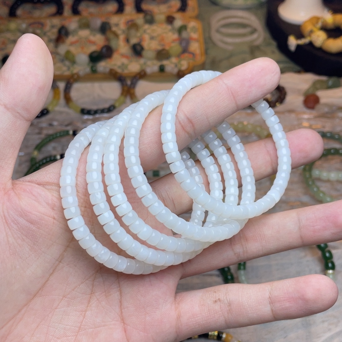 和田玉未镶嵌手链