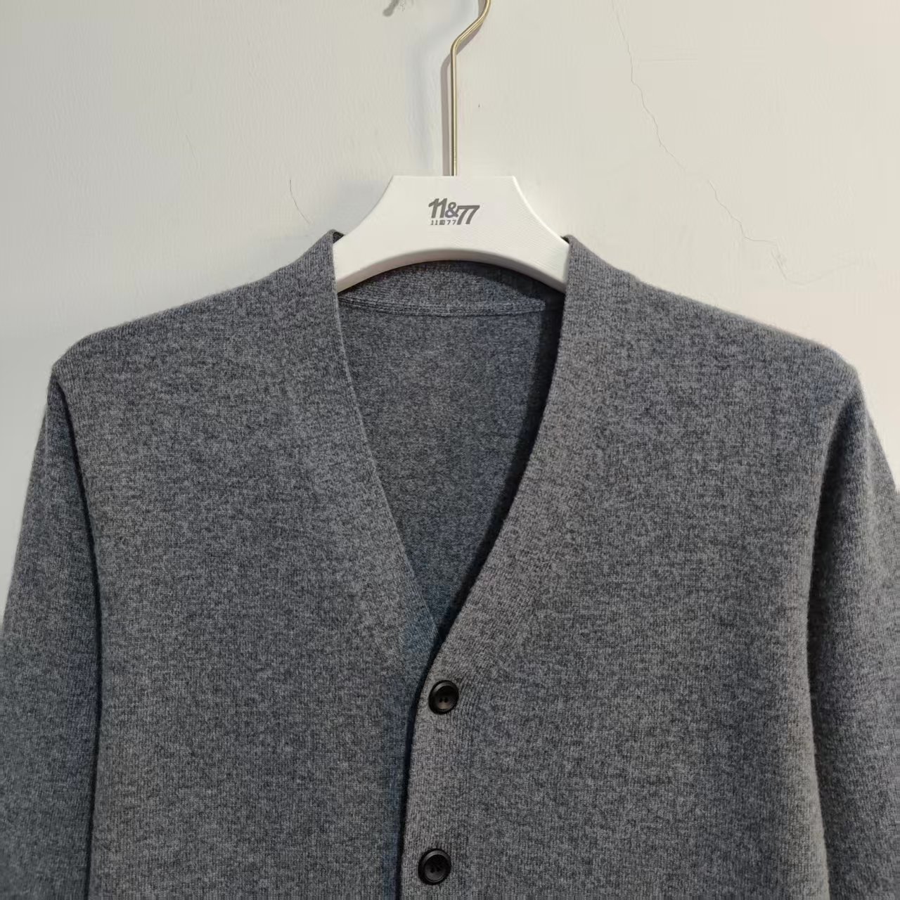 【纽扣开衫】时尚潮流百搭羊毛衫