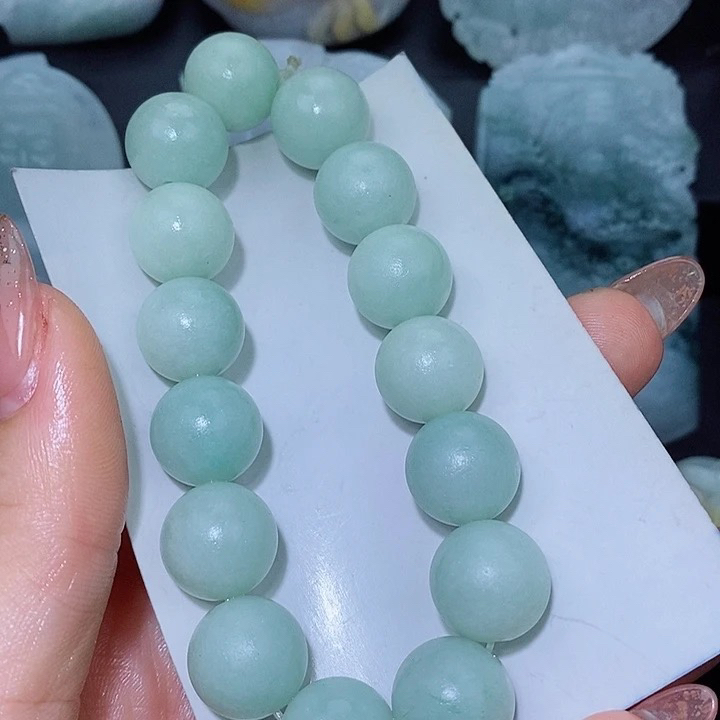 天然翡翠A货8888888888