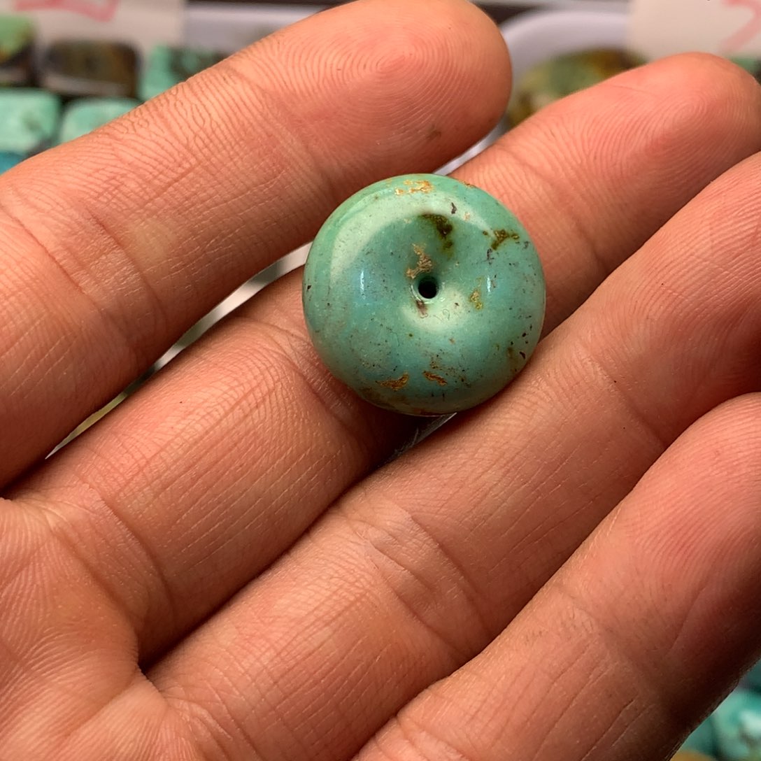 1湖北原矿高瓷饰品