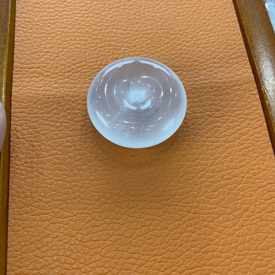 石英质玉吊坠(不含链)未镶嵌唇****人