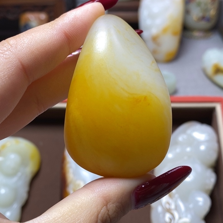 隆源高端珠宝，111