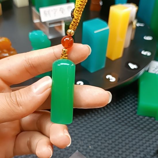 印石寿山石雅安新绿随行章