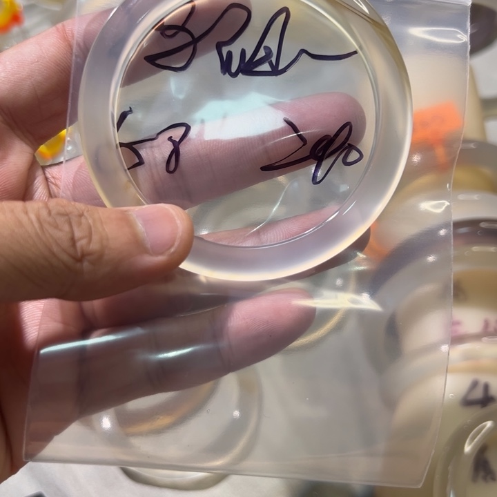 玛瑙/玉髓手镯未镶嵌冯*一3单发一根