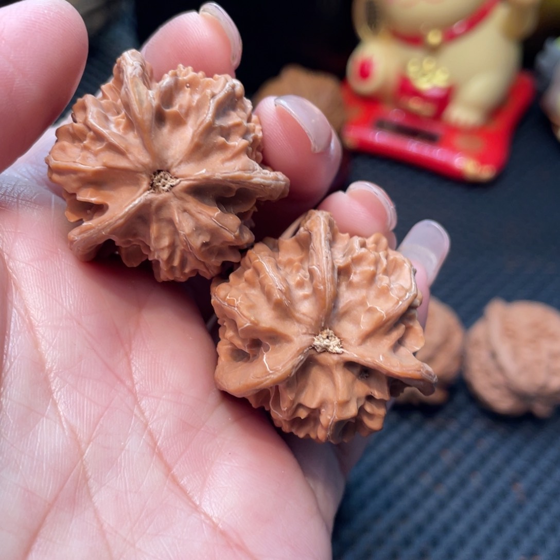 文玩核桃把件盘山三棱3.4微修