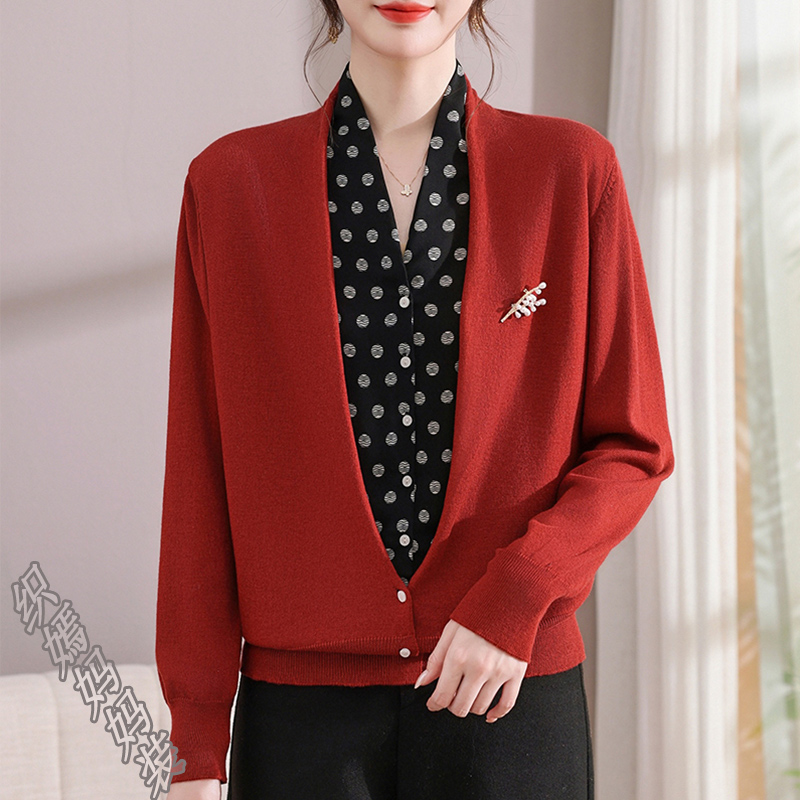妈妈秋装针织假两件上衣洋气2025中老年女装时尚拼接长袖打底衫