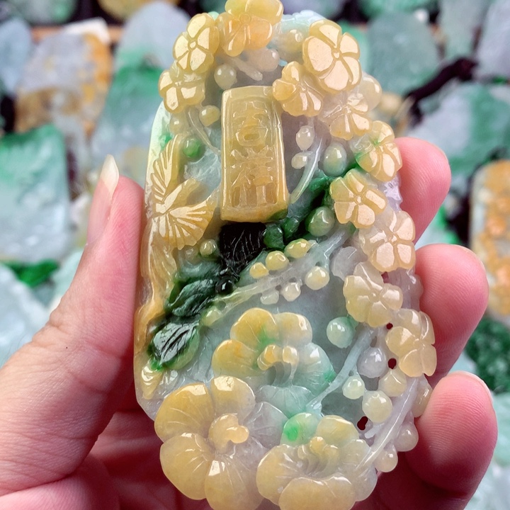 翡翠未镶嵌吊坠(不含链)