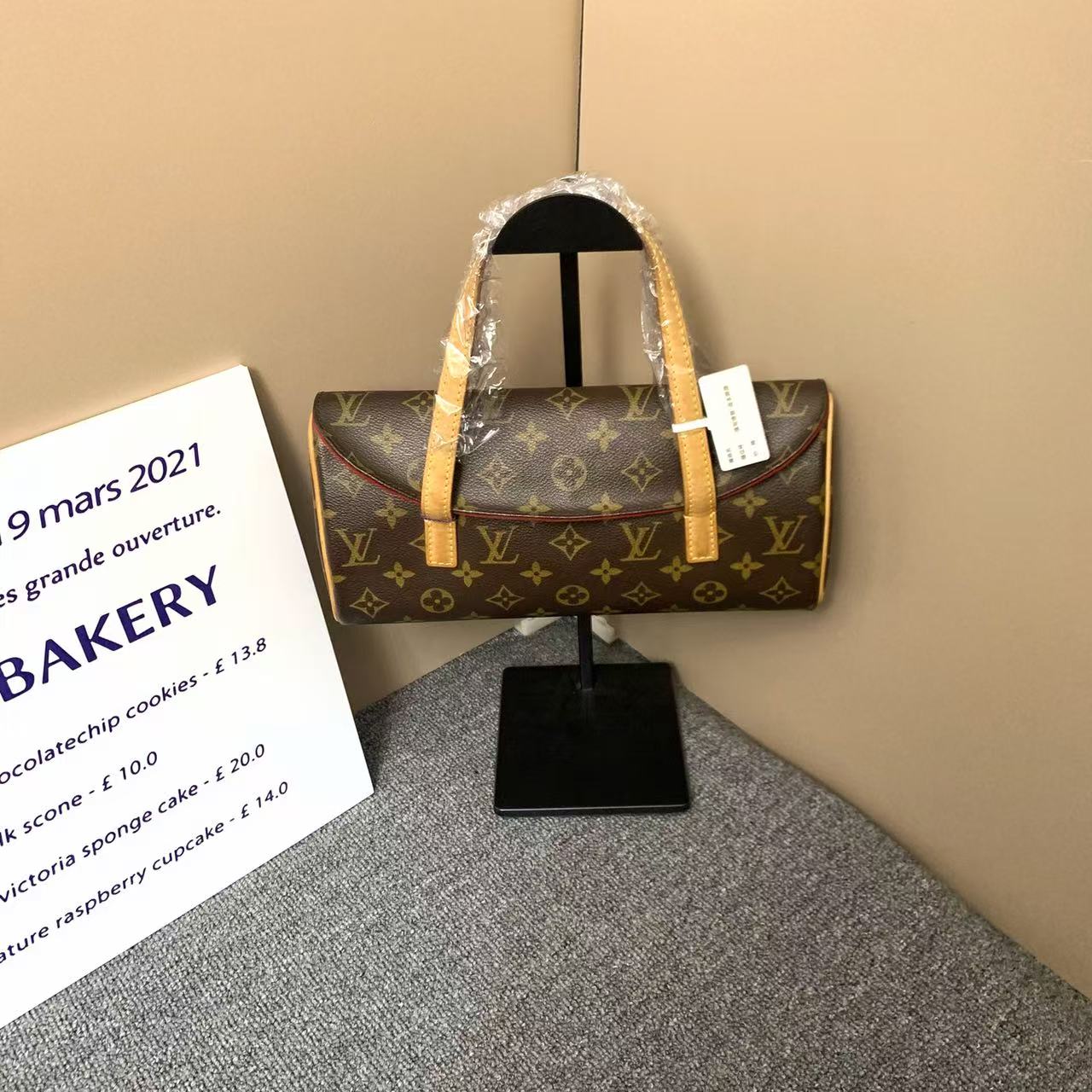 95新 LouisVuitton/路易威登 小怡中古/lv腋下包/路易威登晚宴包