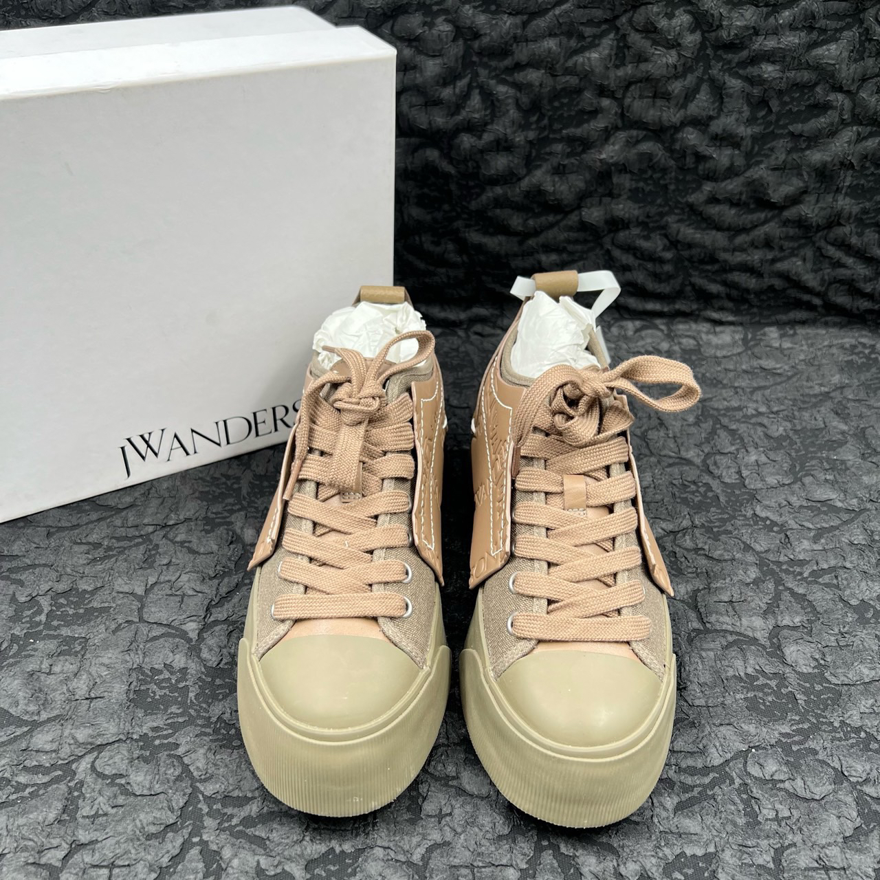 JW Anderson 棕绿帆布拼皮压纹logo厚底板鞋 39码/原盒尘袋b