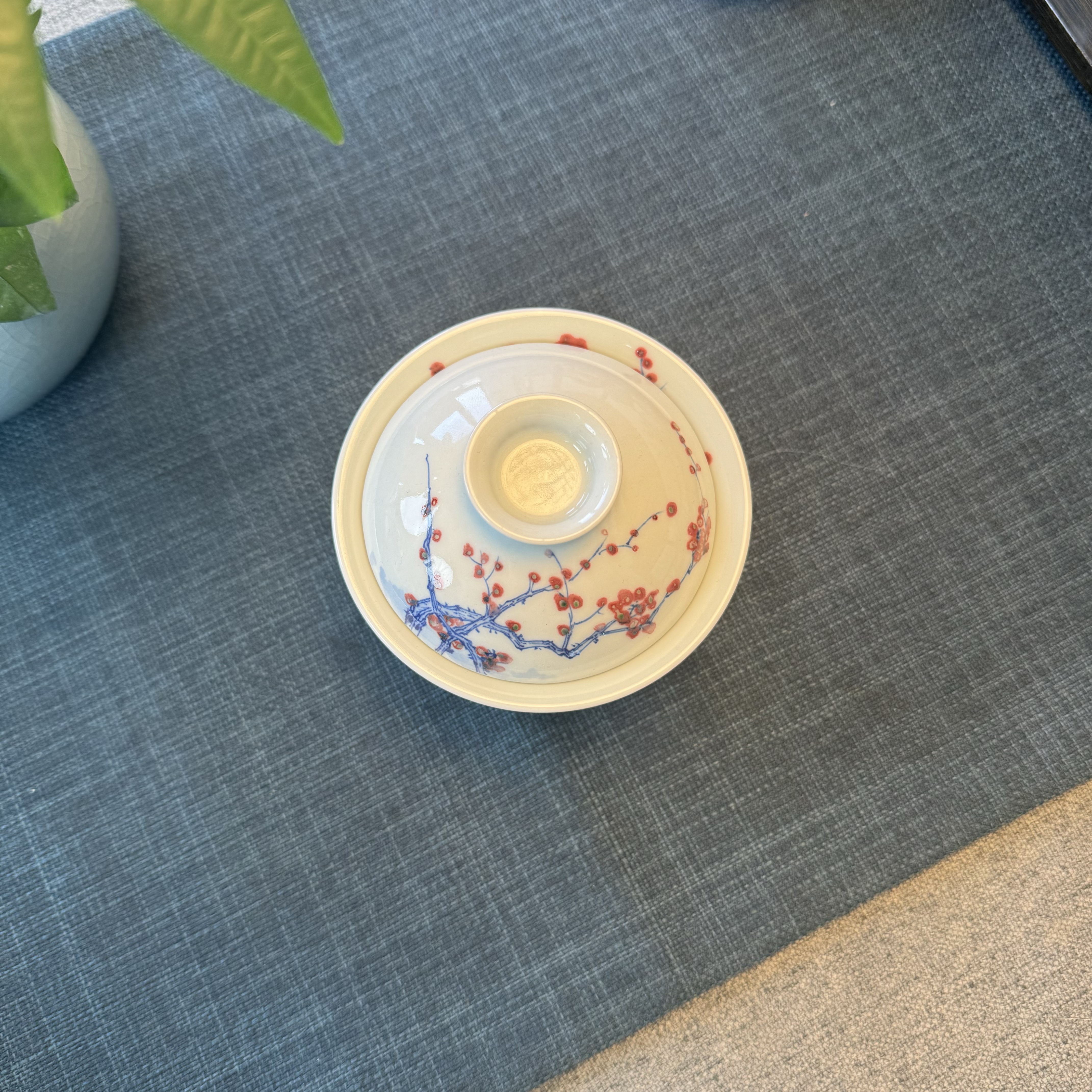 【羊歌赏瓷】仿明过墙梅花盖碗