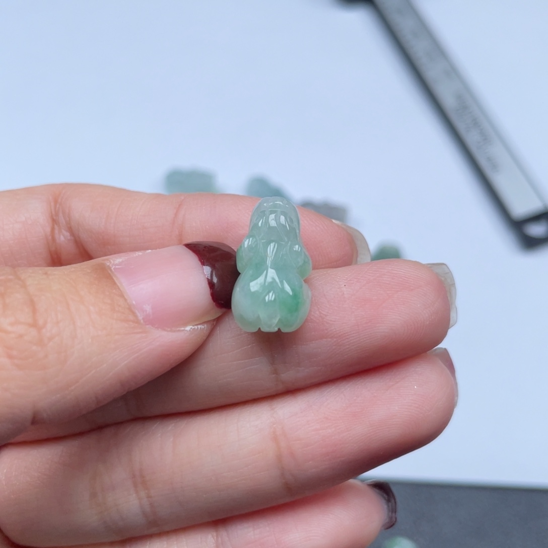 翡翠颈饰未镶嵌龙**下纯天然a货缅甸翡翠包邮