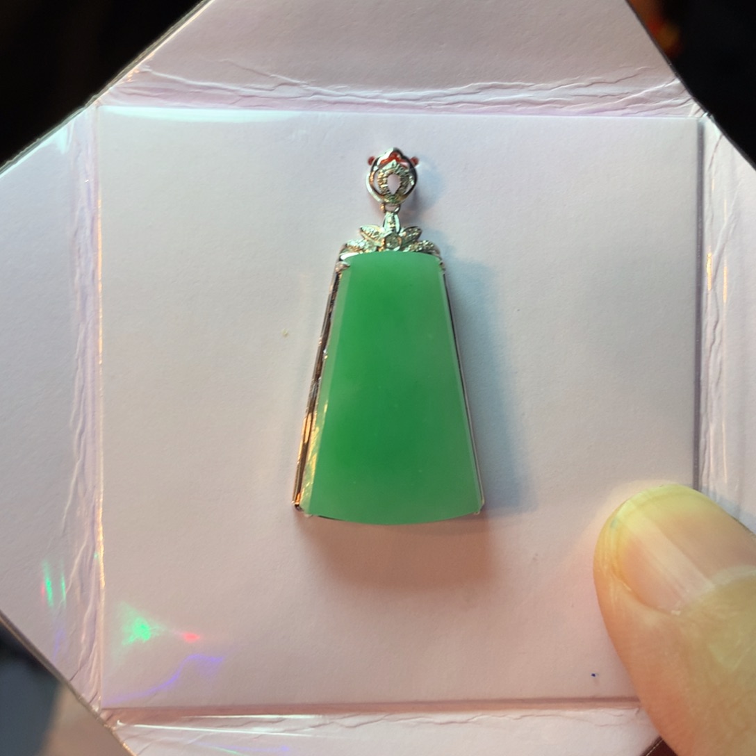 翡翠18K金镶嵌颈饰@***娜翡翠首饰