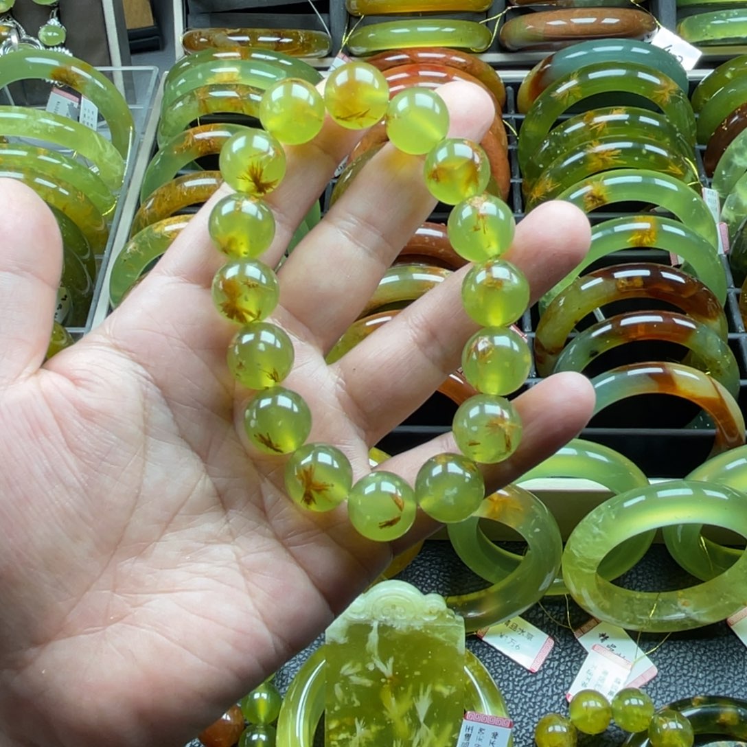 未镶嵌蛇纹石玉手链卡14