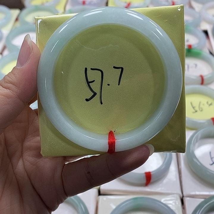 羽毛非金属时尚饰品手镯