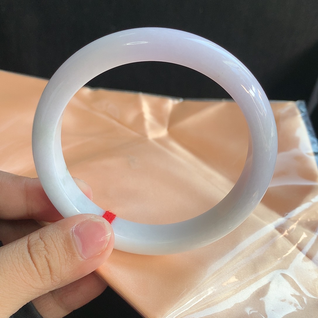 翡翠手镯未镶嵌63圈1420