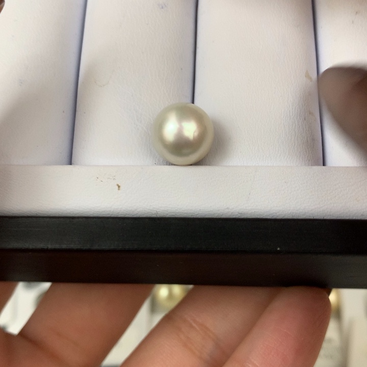 定制海水珍珠未镶嵌裸珠10.5mm