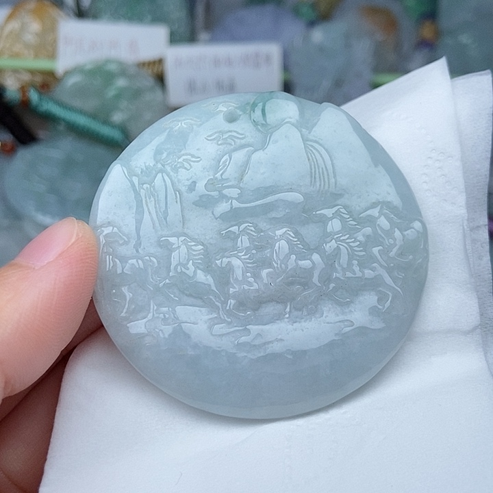 翡翠未镶嵌颈饰翡翠