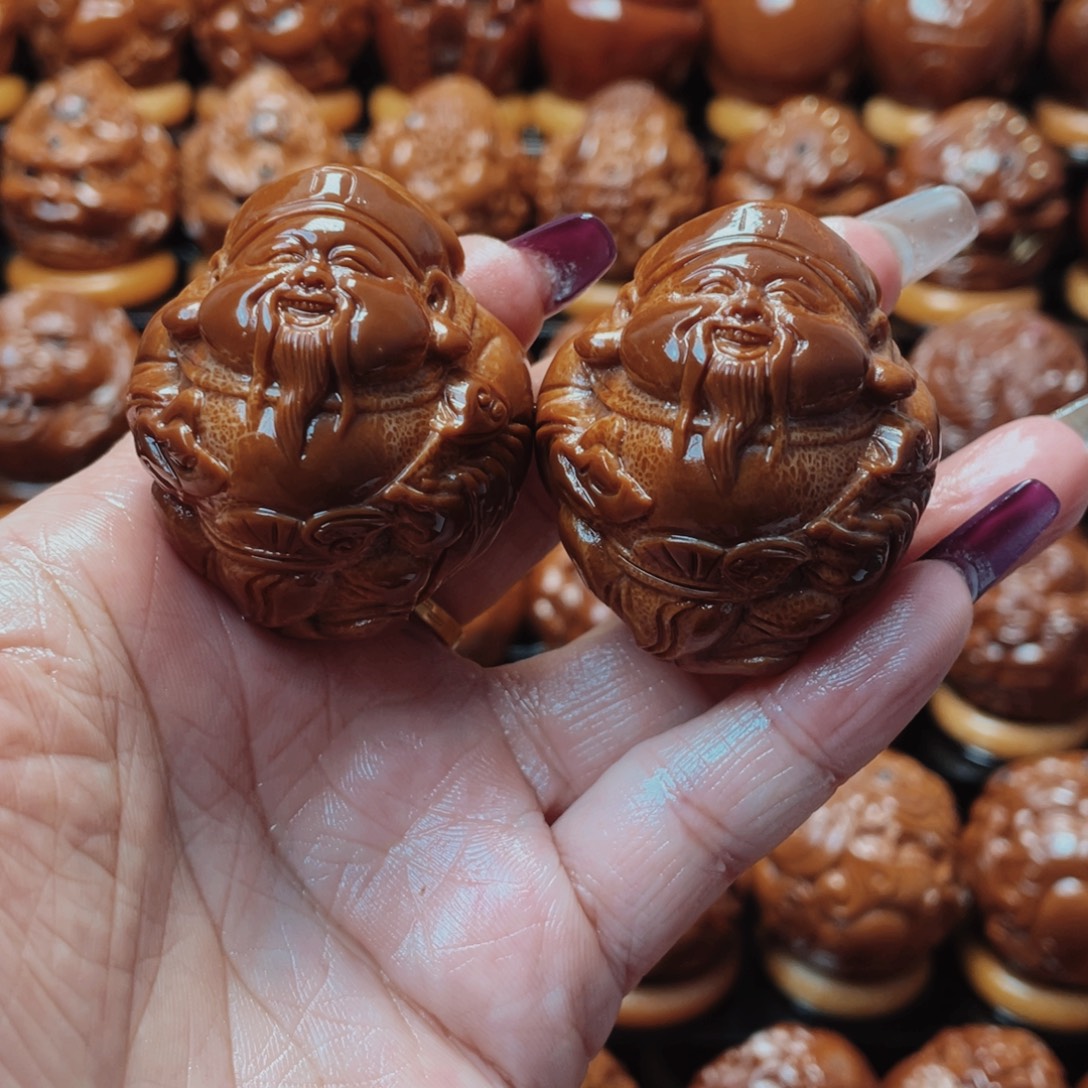 橄榄核把件橄榄球