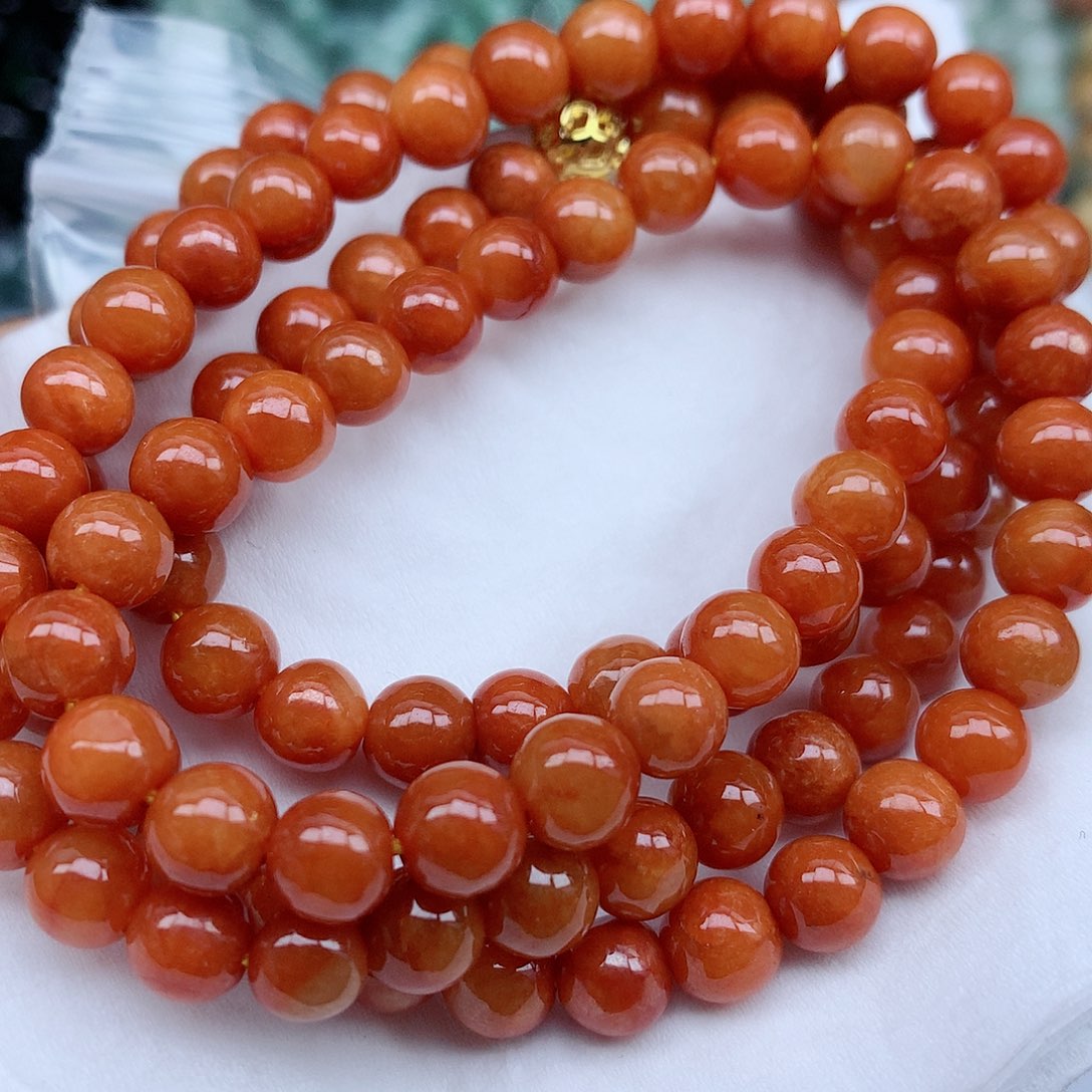 翡翠颈饰未镶嵌珠子