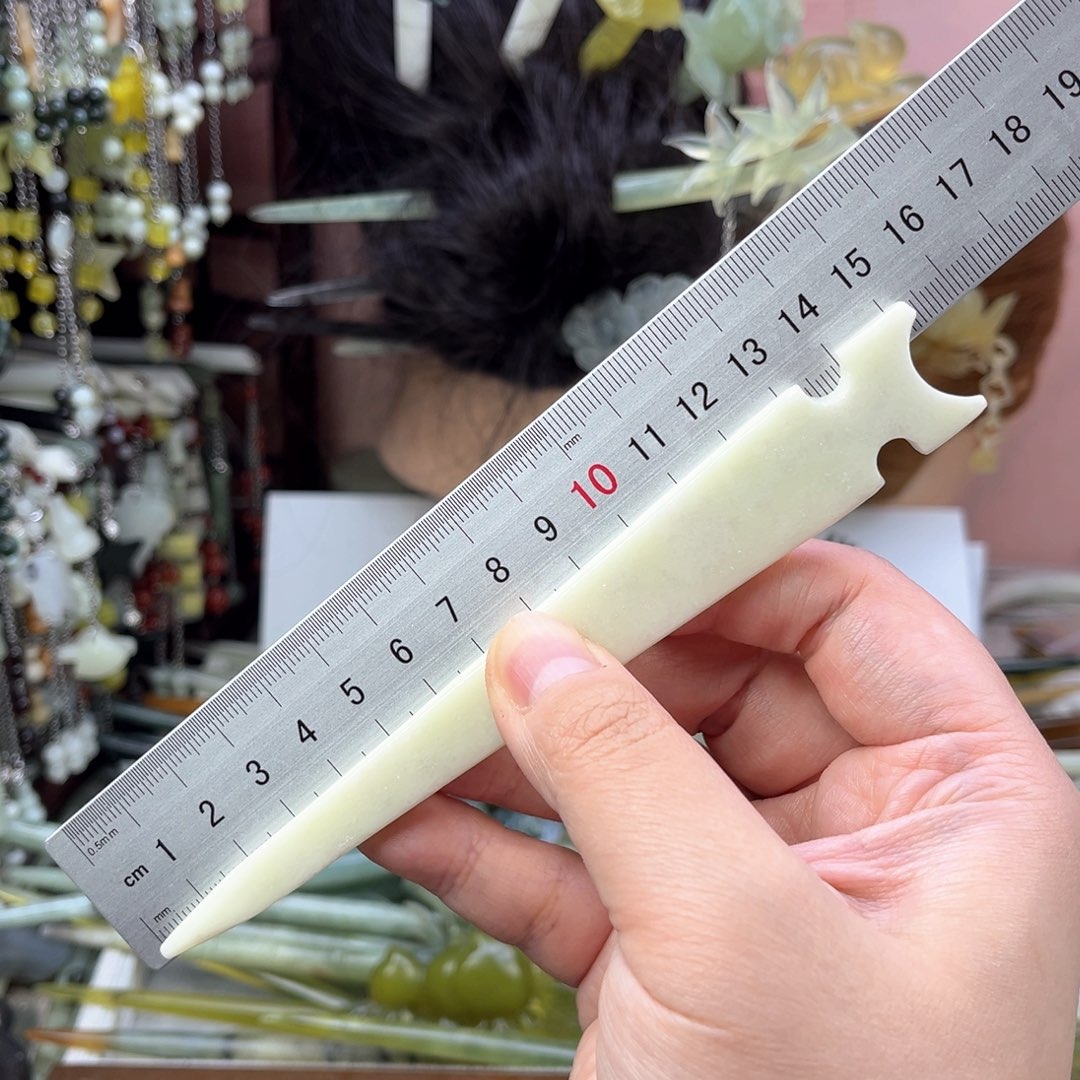 蛇纹石玉发饰未镶嵌默认微瑕岫玉发簪