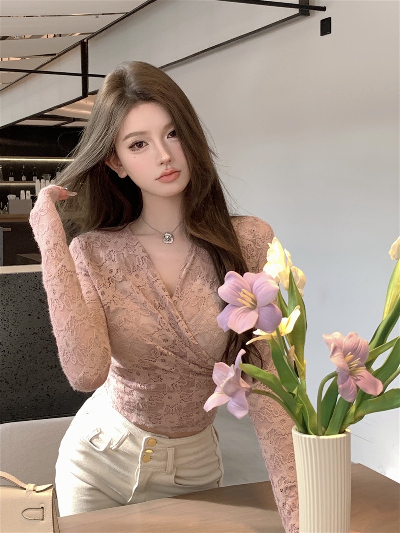 纯欲辣妹性感v领上衣女秋季粉色蕾丝打底衫内搭可外穿高级感小衫
