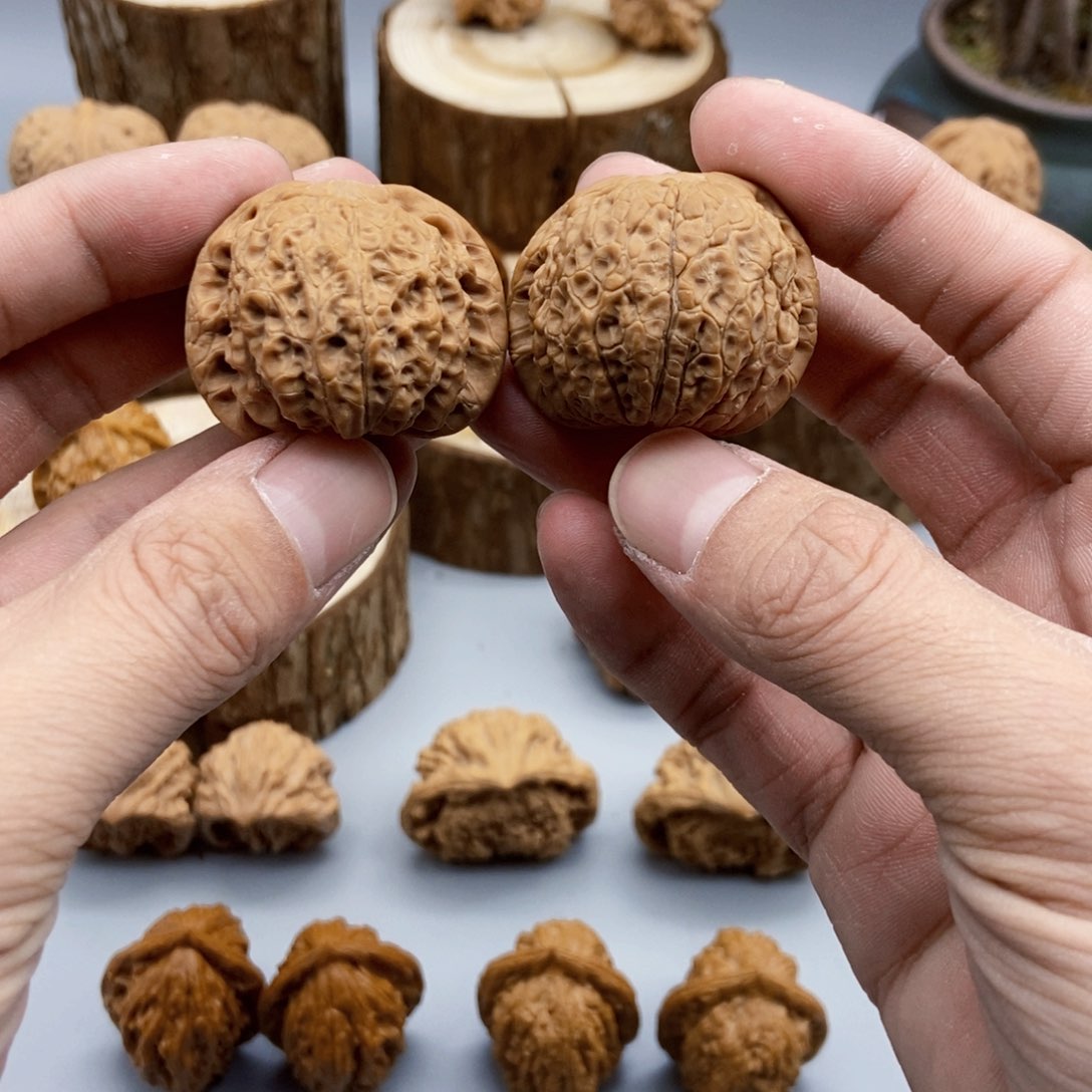 37尺寸全品血麒麟把件